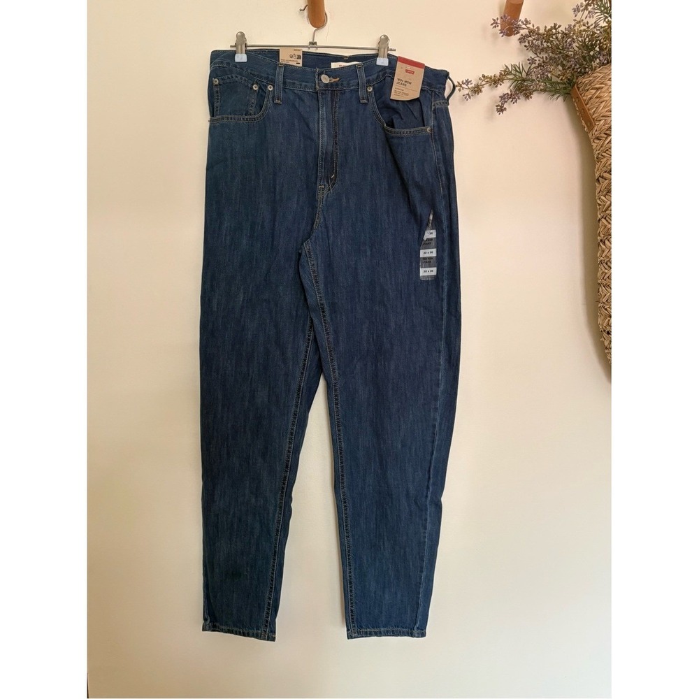NWT Levi's '80s Mom Jeans 32x30 High Rise Relaxed Tapered Leg Medium Wash Denim